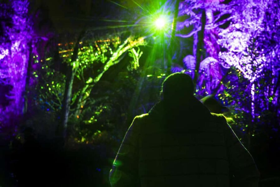 Mrama: Geyser Light Trail - FAQ