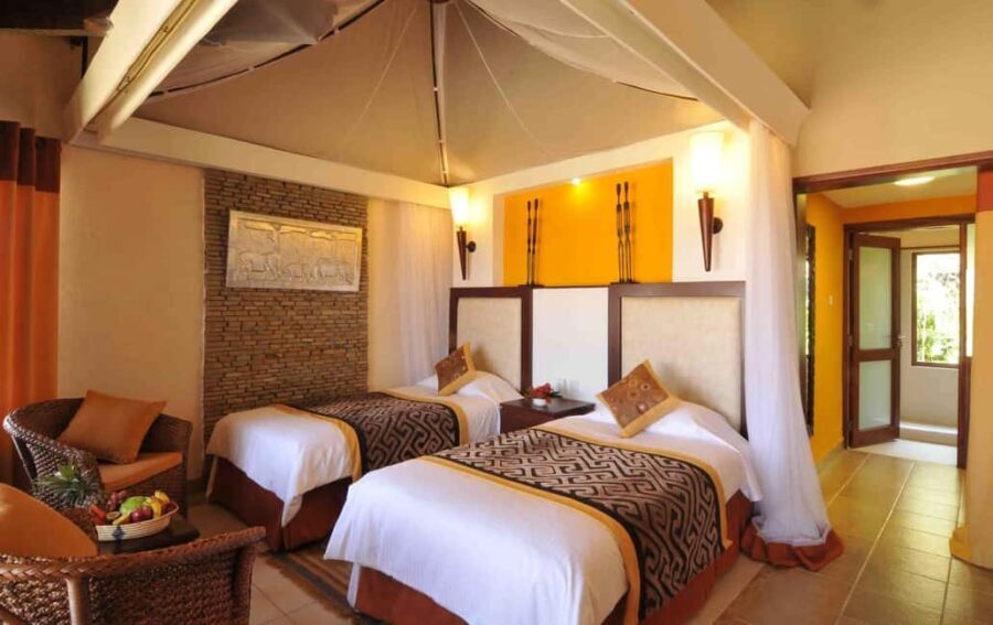 Nairobi: 4-Day luxury tour Amboseli, Tsavo West, and Tsavo - An In-Depth Look at the Itinerary
