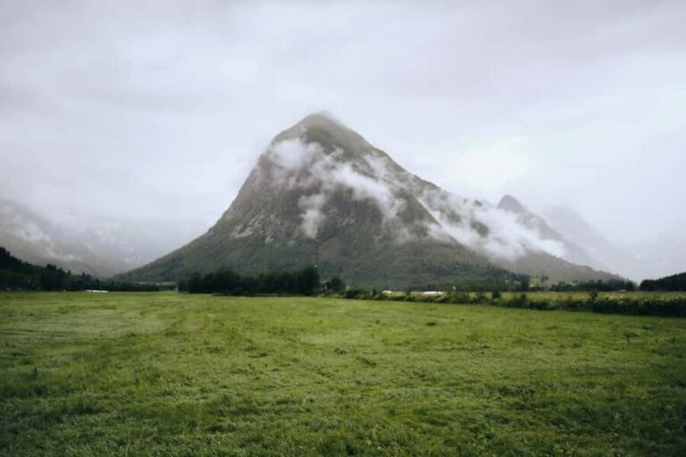 Nairobi: 5-Day Mount Kenya Climb with Summit Attempt - What’s Included and What’s Not