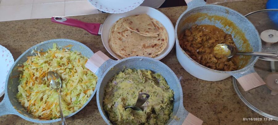 Nairobi: Cooking Class with Kenyan and Indian Dishes - The Cooking Process and Techniques
