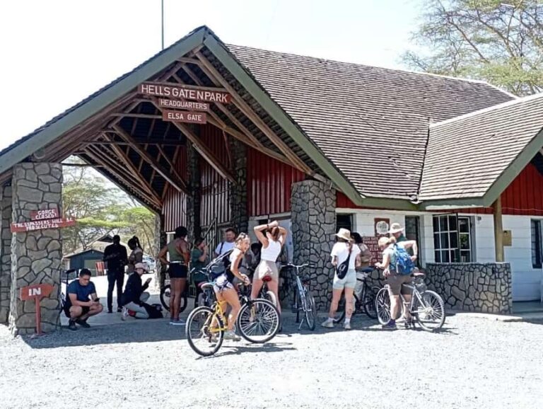 Nairobi: Hell's Gate and Lake Naivasha Day Trip - Why This Tour Works