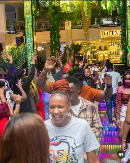 Nairobi: Nightlife Tour with Dinner, Drinks, and Club Entry - Authenticity and Value