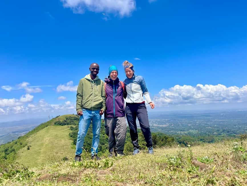 NAIROBI:Ngong Hills Day Hike,Group Tour - The Itinerary: What to Expect