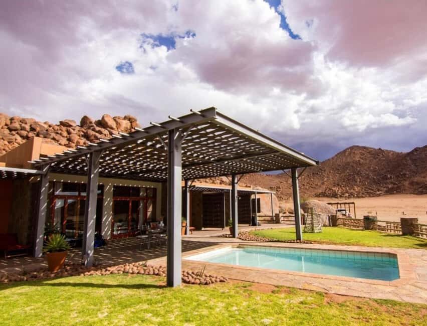 Namib-Naukluft park: Transport and tour to Naukluft park - Practical Details: What You Need to Know