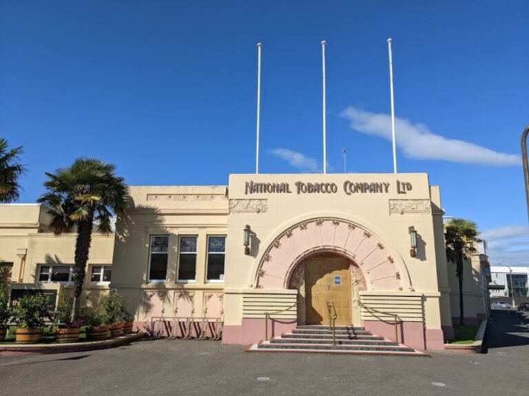 Napier: Afternoon Winery & Gin Tasting Tour Thu Fri Sat - The Experience: What Makes It Special?