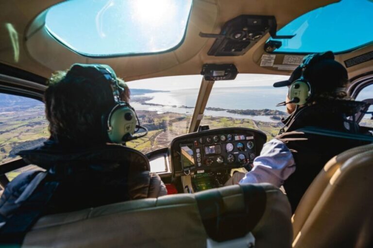 Nelson: Helicopter Flight with Mountain Landing & Bay Views - The Mountain Landing: A High-Altitude Photo Haven