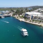 Newcastle: Loop the Lake Cruise - The Guide and Atmosphere