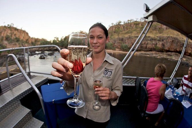 Nitmiluk (Katherine) Gorge 3.5-Hour Sunset Dinner Boat Tour - Why This Tour Works Well for Different Travelers