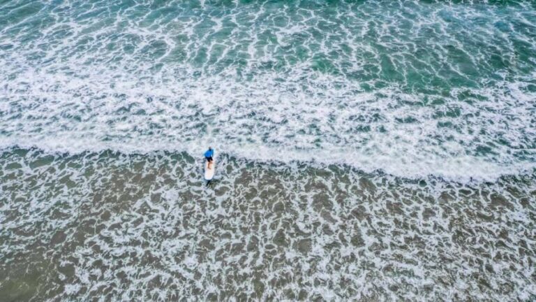 Noosa Heads: 2 Hour Surf Experience on the Sunshine Coast - The Value Proposition