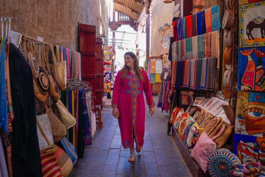 Old Dubai Historic Guided Tour: Creek, Street Food & Souks - FAQ