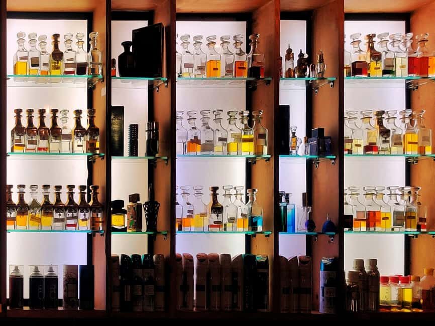 Oman: Perfume Factory Tour with Traditional Coffee - Who Will Love This Experience?
