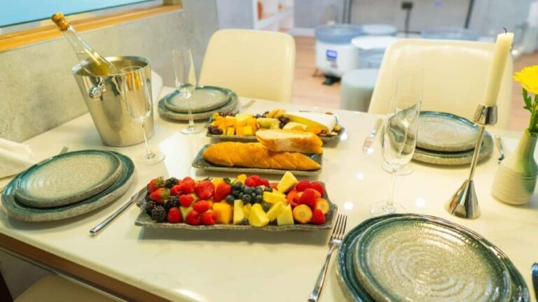 Only in Dubai: Couples & Family Activity -Luxury Clay & Dine - The Grazing Experience: More Than Just Food