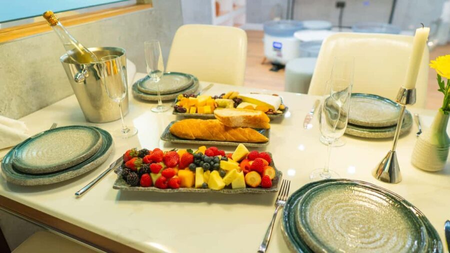 Only in Dubai: Couples & Family Activity -Luxury Clay & Dine - The Grazing Experience: More Than Just Food