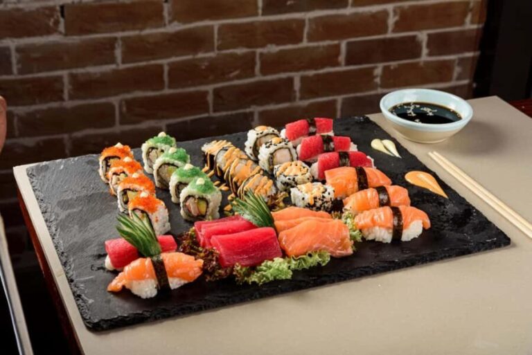 Palm Jumeirah Dining Experience - Unlimited Sushi & Seafood - The Food: Freshness and Variety