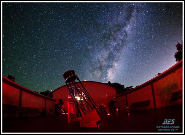 Perth: Gravity Discovery Centre Nighttime Experience Ticket - What to Expect During the Tour