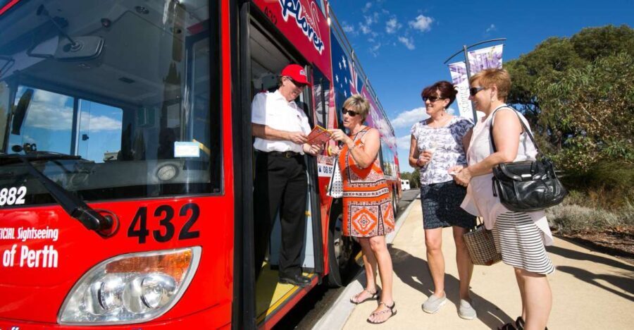 Perth: Hop-on Hop-off Sightseeing Bus Ticket - Why This Tour Works Well