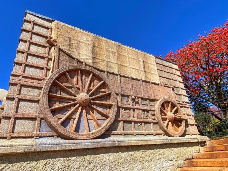 Pretoria: Pretoria City and Lion Park Tour - Authentic Experiences from Reviews