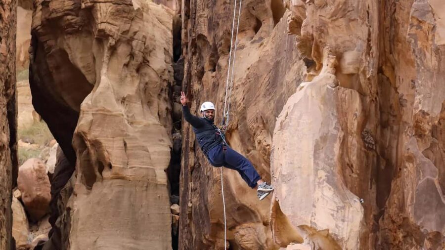 Private Abseiling in Alula Desert. - The Itinerary Breakdown: What to Expect