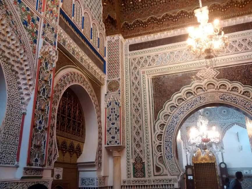 Private Fes guided tour including all entrance fees - Starting Point: The Heart of the Medina
