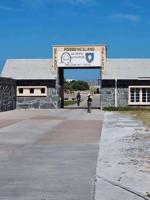 Private Tour: Robben Island, City Tour and Table Mountain - Who Should Consider This Tour?