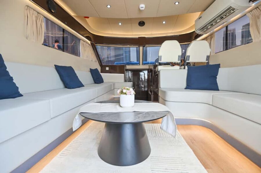 Private Yacht Tour with Marina, JBR, Atlantis & Palm Views - Pricing and Value