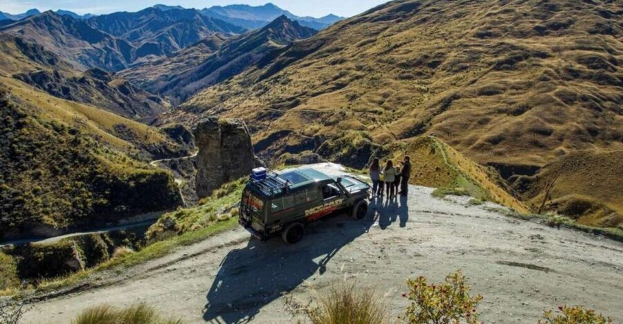 Queenstown: Skippers Canyon 4WD Gold Heritage Tour - A Closer Look at the Tour Itself