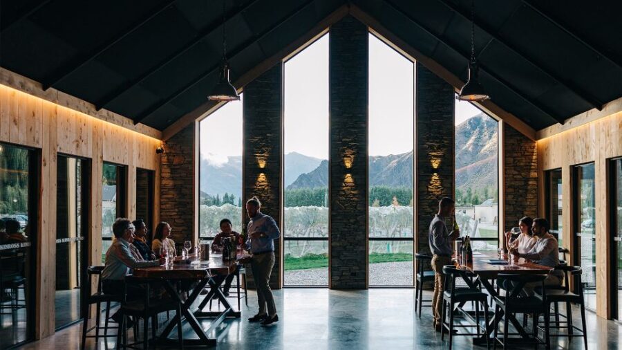 Queenstown: Valli Wine Tasting Experience - Experience Overview