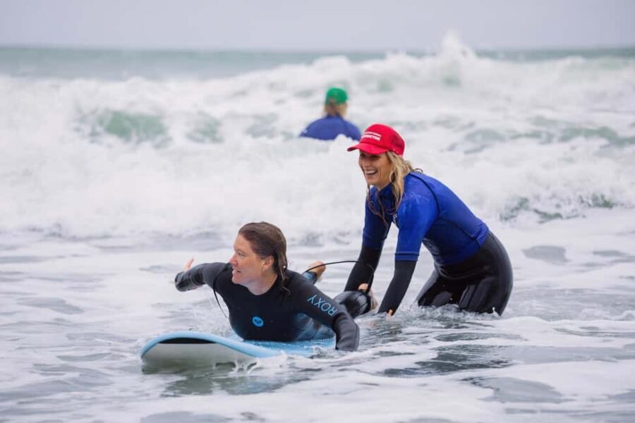 Raglan: 2 Day Surf Lesson Package - The Learning Experience
