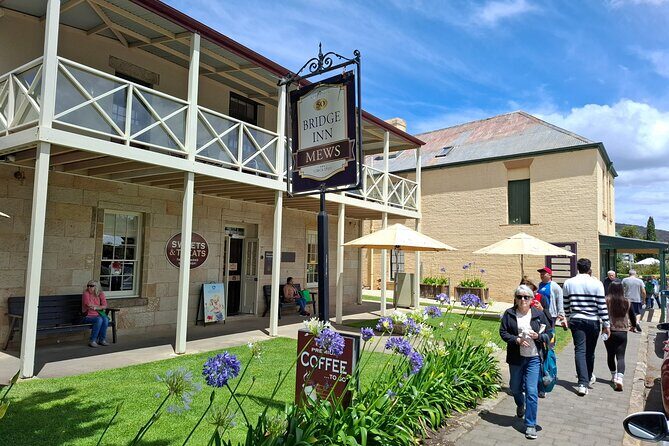 Richmond Shore Excursion - The Village Atmosphere and Additional Attractions