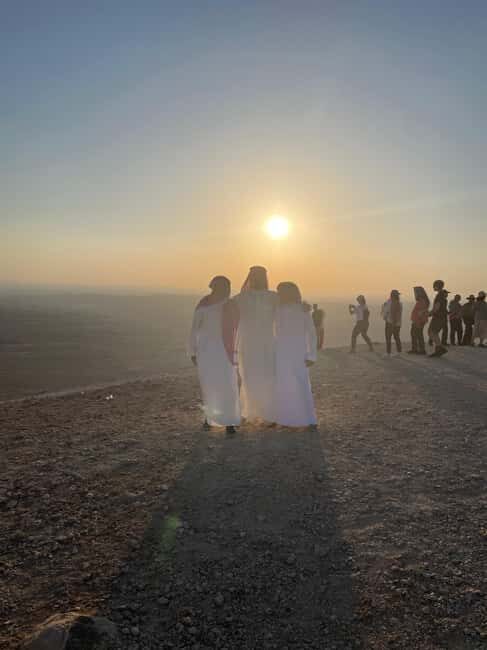 Riyadh : ( First ) Edge Of The World - What’s Included and Practical Details