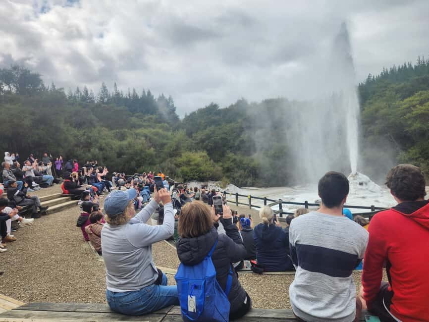 Rotorua & Taupo DayTour Waiotapu & Huka Falls from Auckland - Why This Tour Offers Exceptional Value