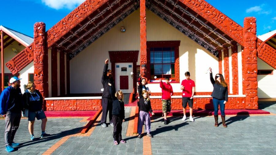 Rotorua: Whakarewarewa Village Guided Tour - What to Expect from the Whakarewarewa Guided Tour