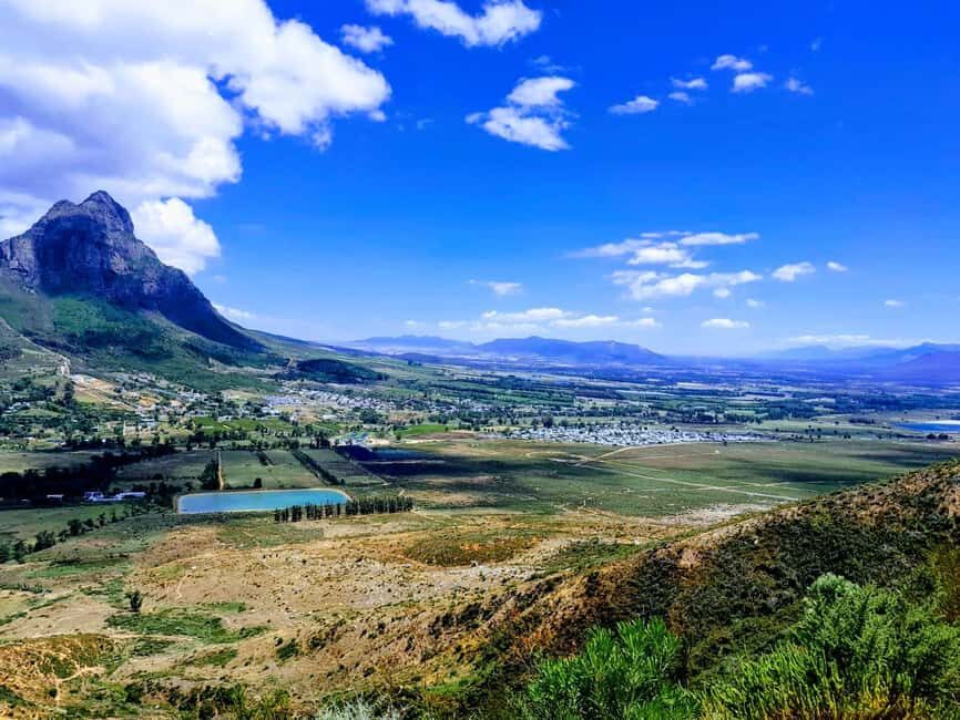 STELLENBOSCH : DWARSRIVIER DUIWELS KLOOF HIKE - What to Expect on the Trail