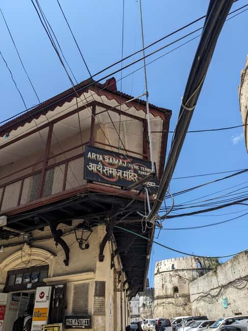 Stone Town: Walking Tour with Cultural Music experience - What Travelers Can Expect
