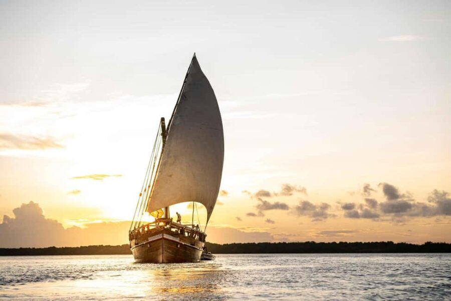 Sunset Dhow from Kendwa/Nungwi Magic Hour on the Ocean - Who is This Experience Best For?