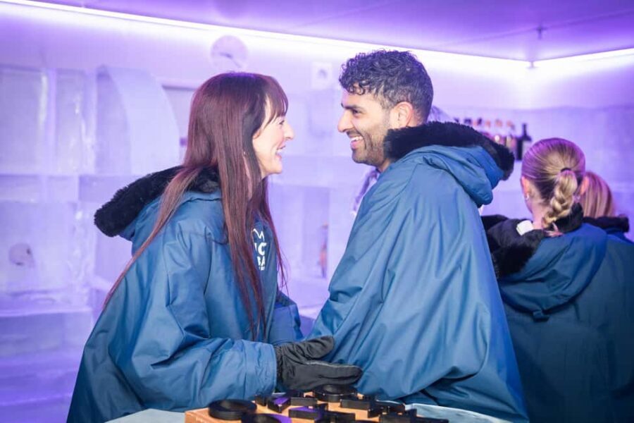 Surfers Paradise: IceBar Entry Ticket and Drink - The Experience in Detail