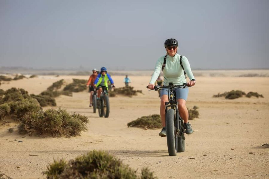 Swakopmund: "UP CLOSE" Living Desert E-FatBike Tour - The Experience from the Traveler’s Perspective