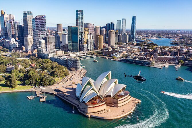 Sydney Grand Tour by Helicopter - Why the Sydney Helicopter Tour Is Worth Considering