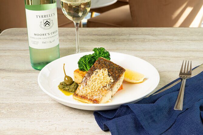 Sydney Harbour Sunset Dinner Cruise from Darling Harbour - Food and Beverage