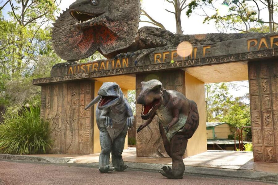 Sydney: Reptile Park and Avoca Beach Day Trip with Entry - Exploring the Day Trip in Detail
