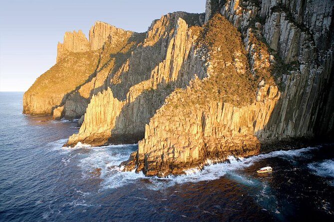 Tasman Island Cruises Day Tour from Hobart - The Experience in Detail