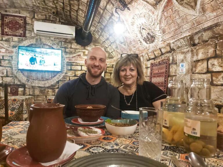 Taste of Azerbaijan: Cuisine Tour with Snacks and Dinner - Why This Tour Offers Great Value