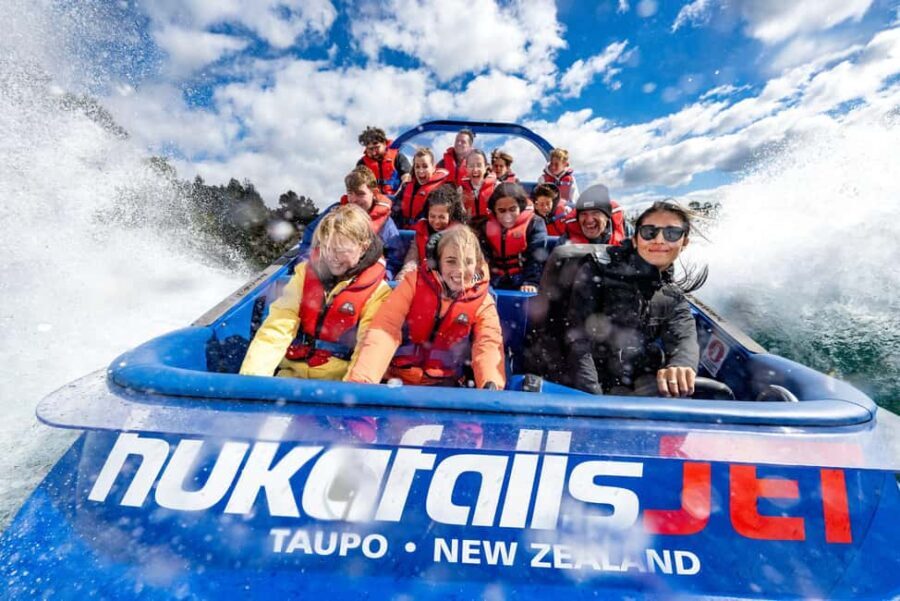 Taup: Huka Falls 30-Minute Jet Boat Experience - What to Expect on the Day