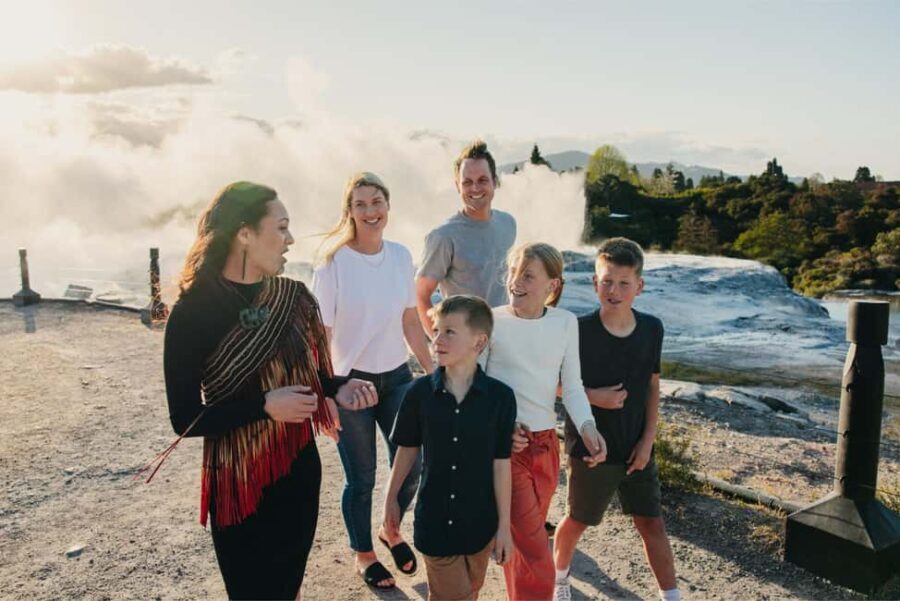 Te Puia: Te R Guided Day Tour and Haka Performance - What’s Included and What to Consider