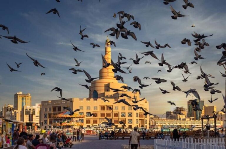 The Ultimate Doha Experience: From Souqs to Skyscrapers - Who Should Book This Tour?