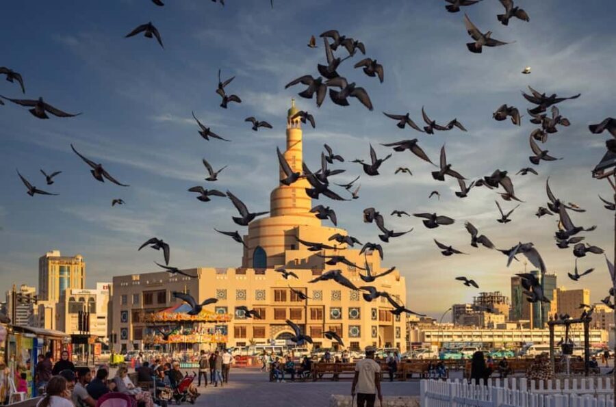 The Ultimate Doha Experience: From Souqs to Skyscrapers - Who Should Book This Tour?
