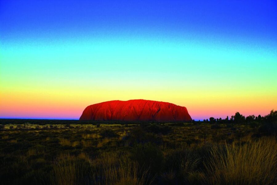 Uluru 1.5-Hour Sunset Tour with Sparkling Wine & Cheeseboard - Why This Tour Offers Great Value