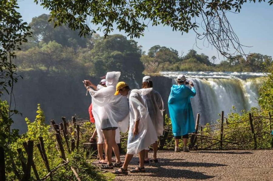 Victoria Falls: Guided Tour - The Itinerary in Detail