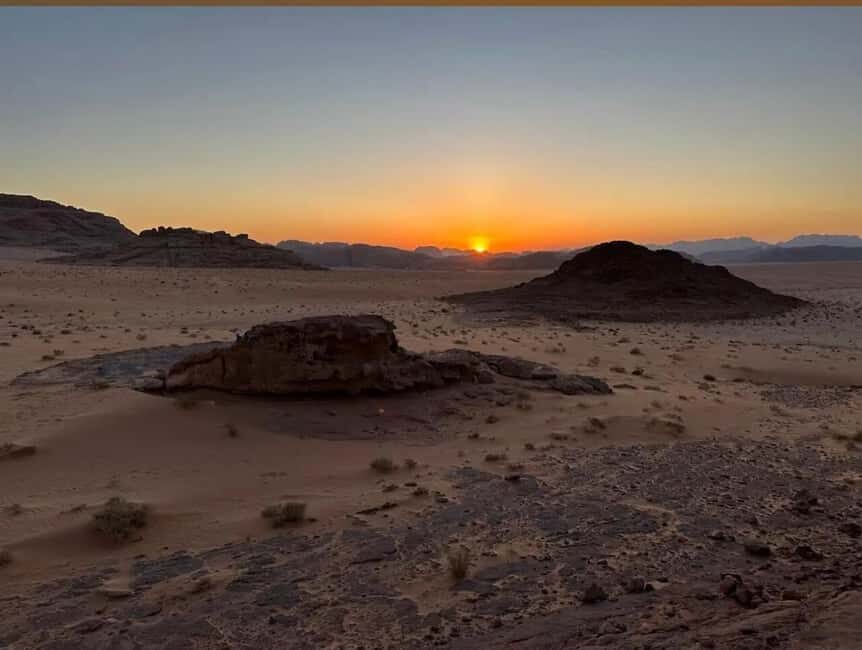 Wadi Rum: Full-Day Jeep Tour with Bedouin Dinner and Cave - What’s Included and What to Consider