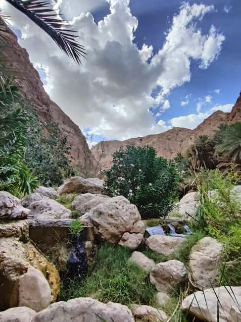 Wadi Shab &Bimmah Sinkhole &Heart shaped Cave &Pebble Beach - Who Will Love This Tour?